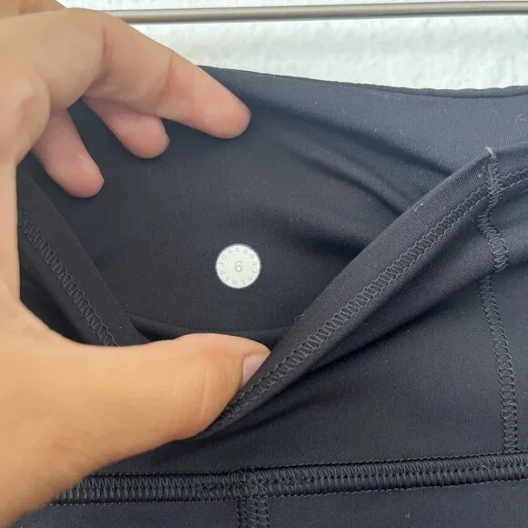 Lululemon Leggings Sz 6 Fast Free 7/8 Tight II Nulux 25" Black Reflective W5BJGS - Picture 9 of 9